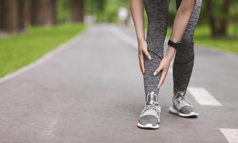 Fytaal Zeeland | Pijn aan je scheenbenen tijdens het sporten? Dit kan shin splints/MTSS zijn.